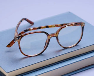 Manifest Reading Glasses Caramel Quartz